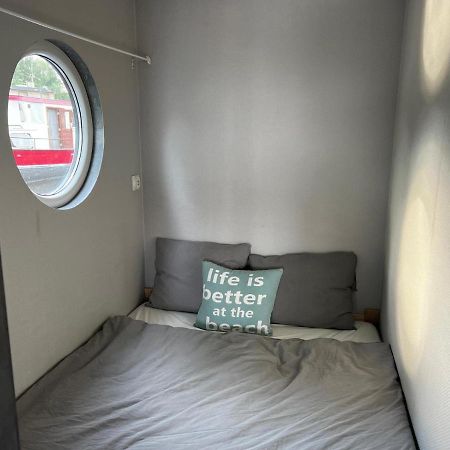 Slapen Op Het Water Apartment Zwartsluis Bagian luar foto