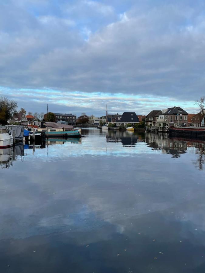 Slapen Op Het Water Apartment Zwartsluis Bagian luar foto