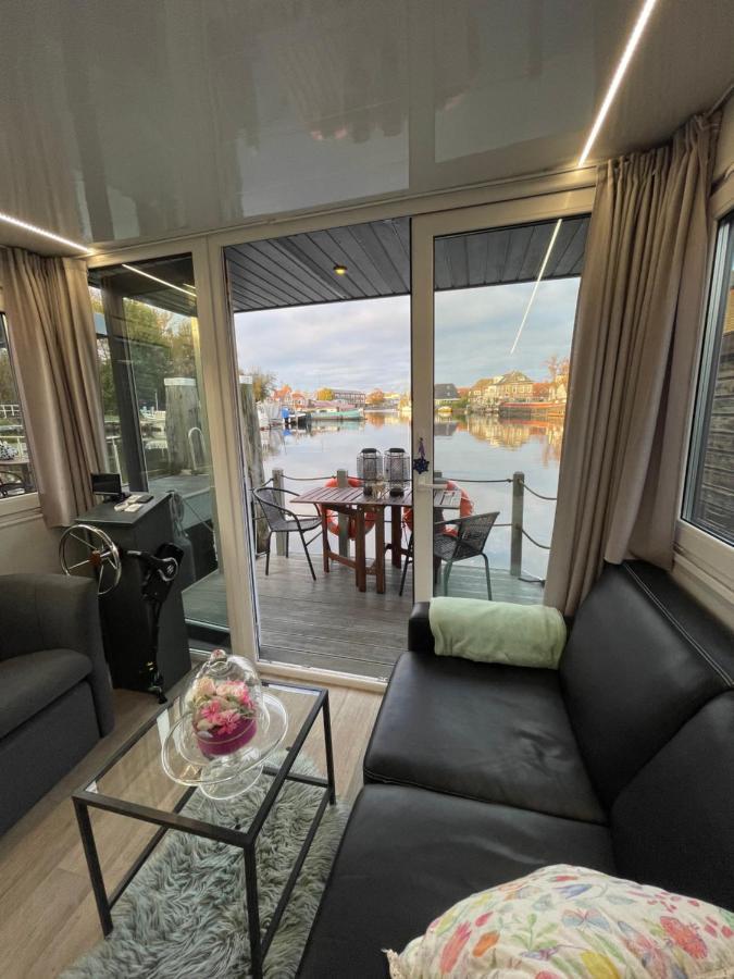 Slapen Op Het Water Apartment Zwartsluis Bagian luar foto
