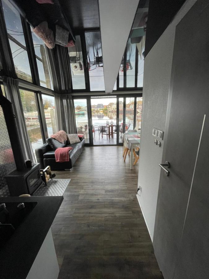 Slapen Op Het Water Apartment Zwartsluis Bagian luar foto