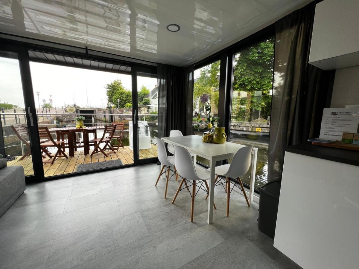 Slapen Op Het Water Apartment Zwartsluis Bagian luar foto