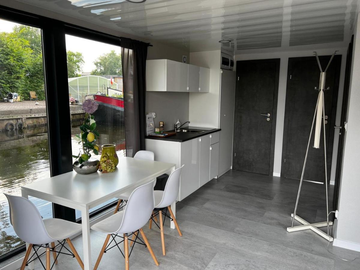 Slapen Op Het Water Apartment Zwartsluis Bagian luar foto