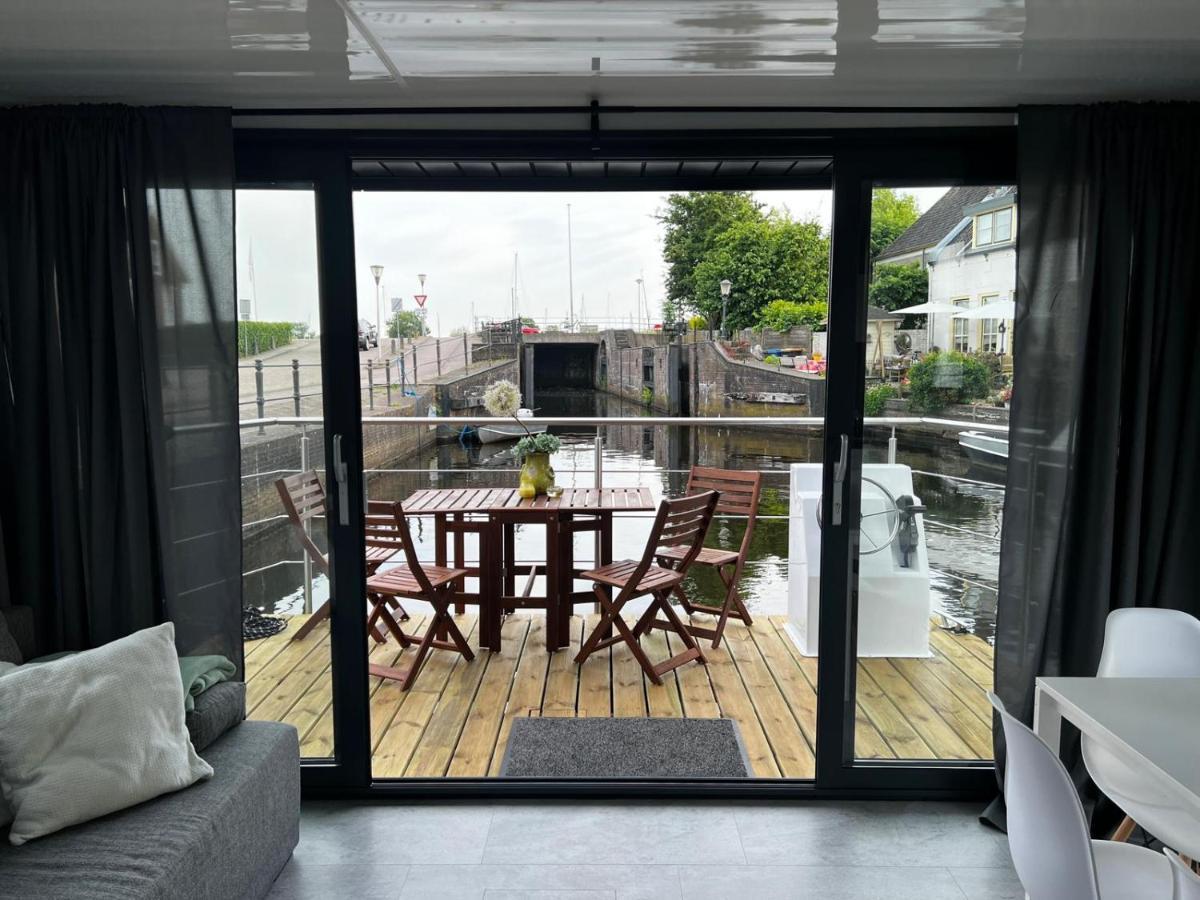 Slapen Op Het Water Apartment Zwartsluis Bagian luar foto
